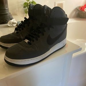 Nike High Tops Air Force 1